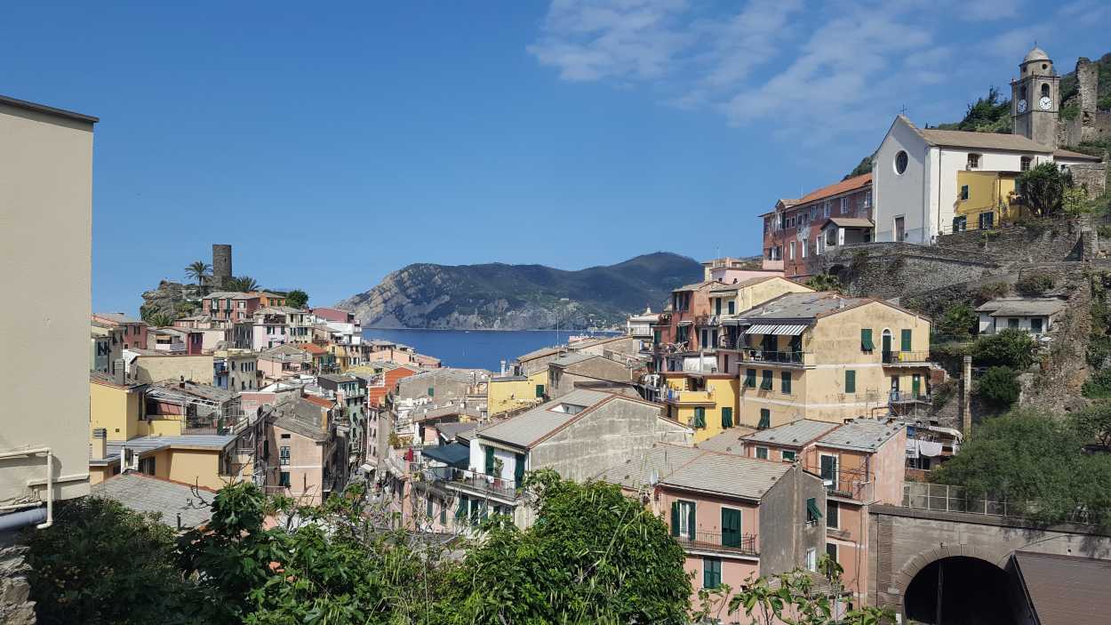 A look back on Vernazza from the trail