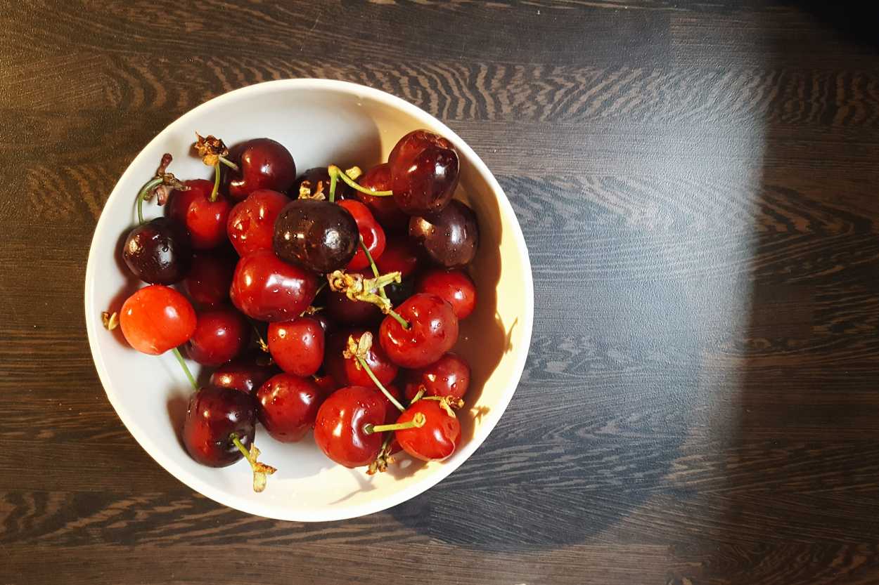A bowl of ripe cherries from Provence