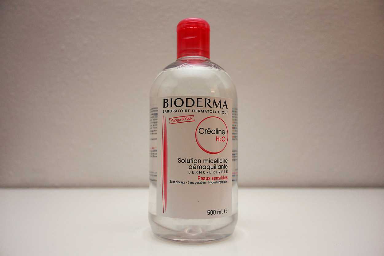 A bottle of Bioderma Crealine