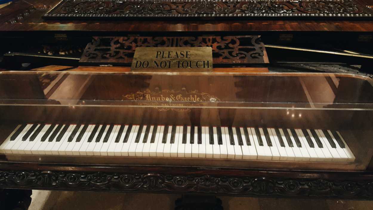 Francis Scott Key piano in Memphis