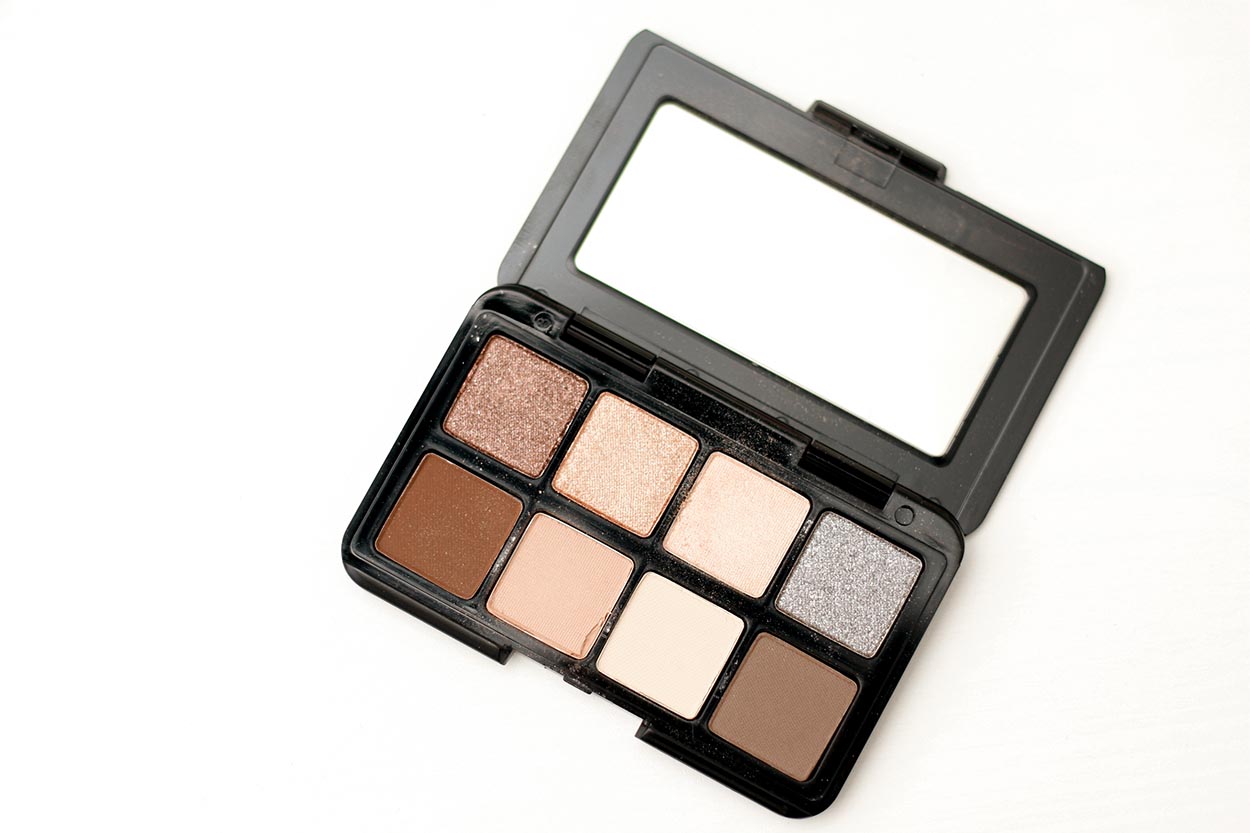 The Full Exposure Travel Palette from Smashbox