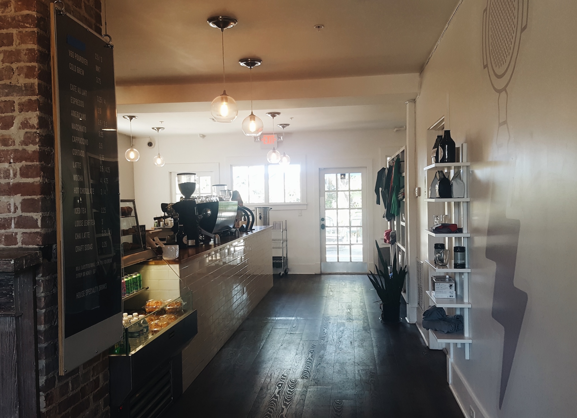 Relámpago coffee shop interior
