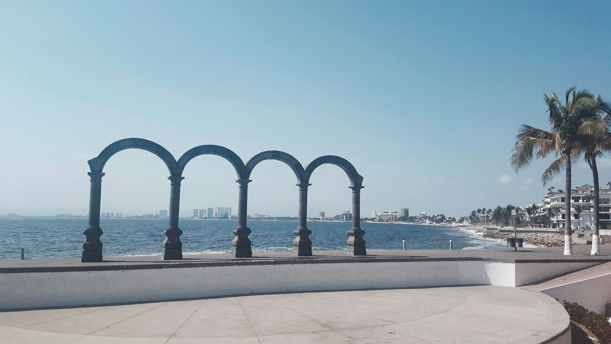 A set of arches in Puerto Vallarta 