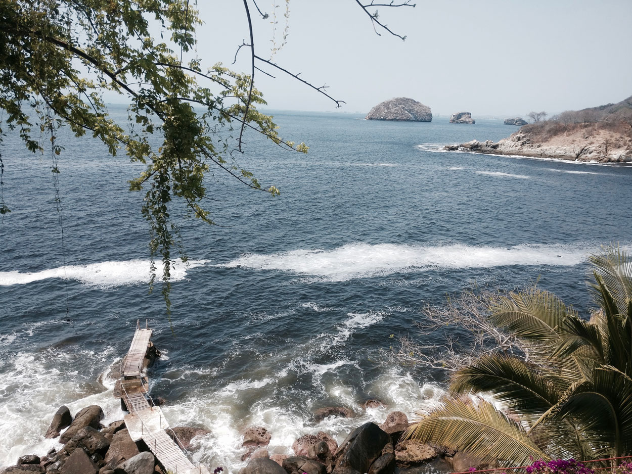 The dock over the ocean at Villa Mandarinas