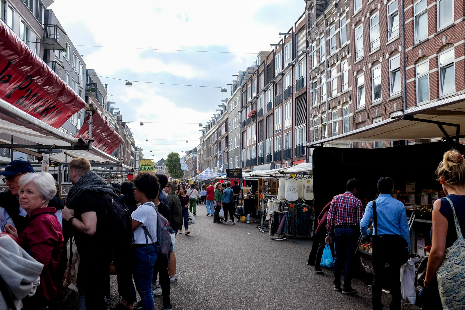 Albert Cuyp Market Shoppers