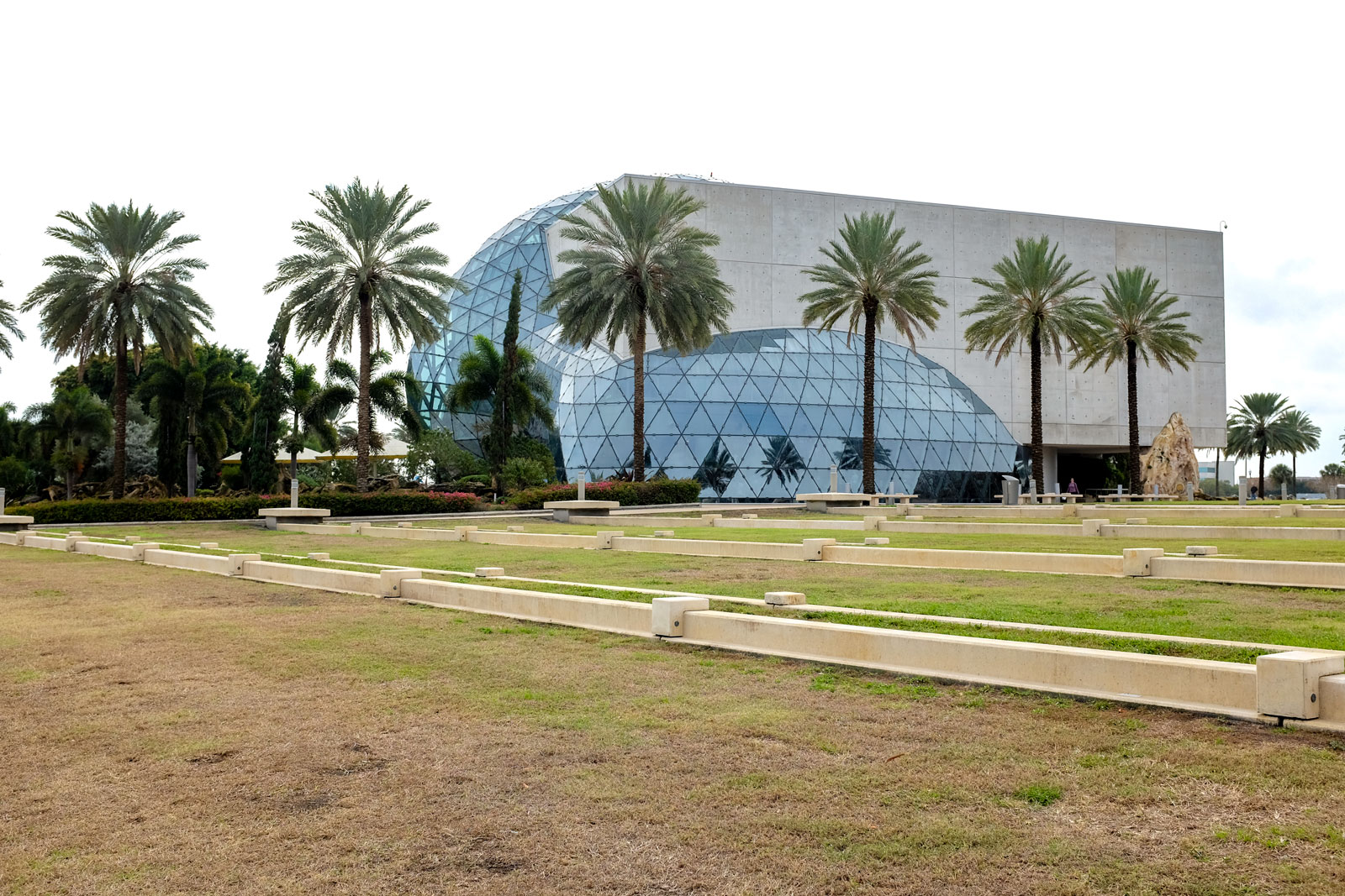 Dali Museum Exterior