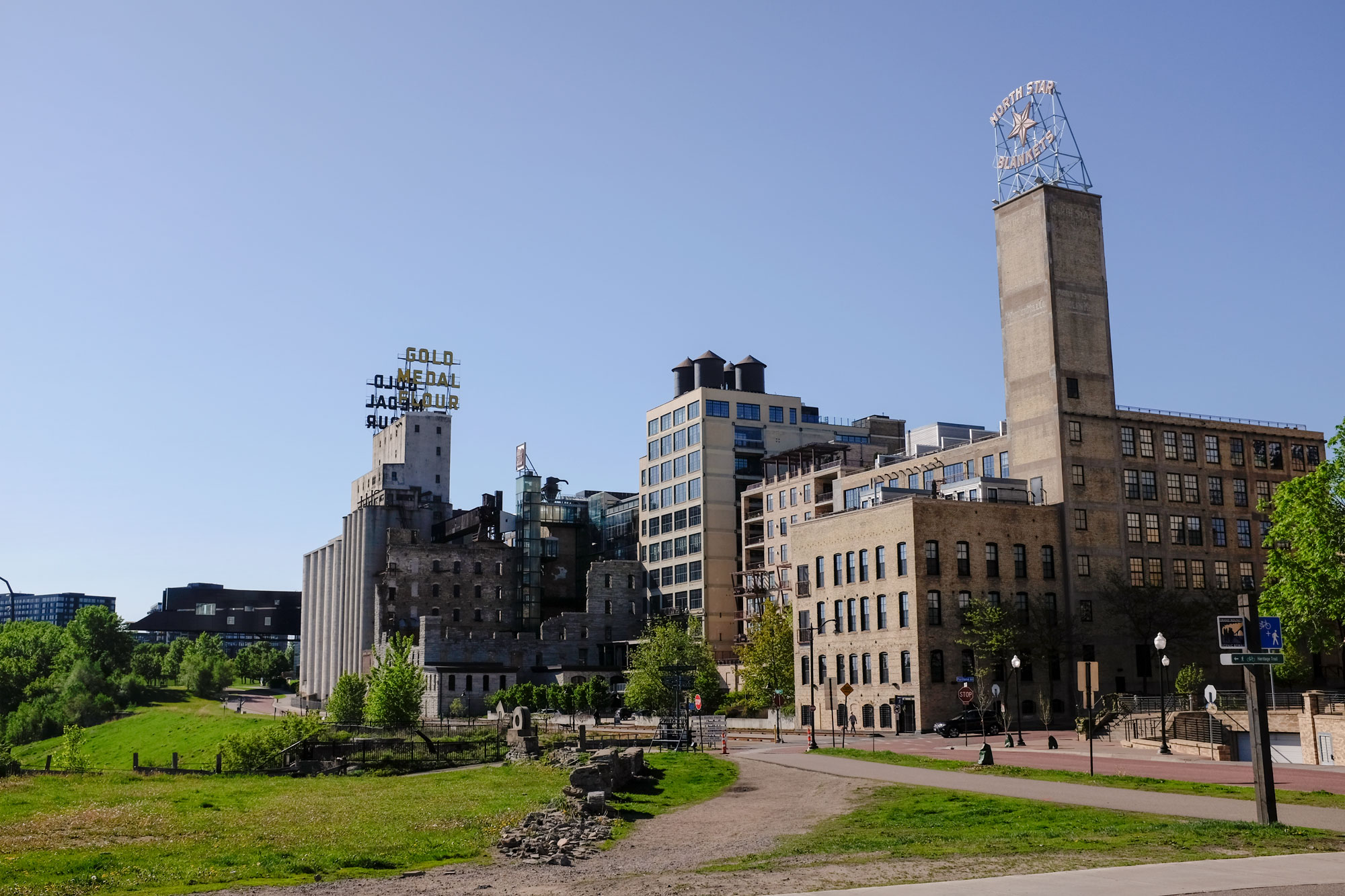 flour mills in minneapolis