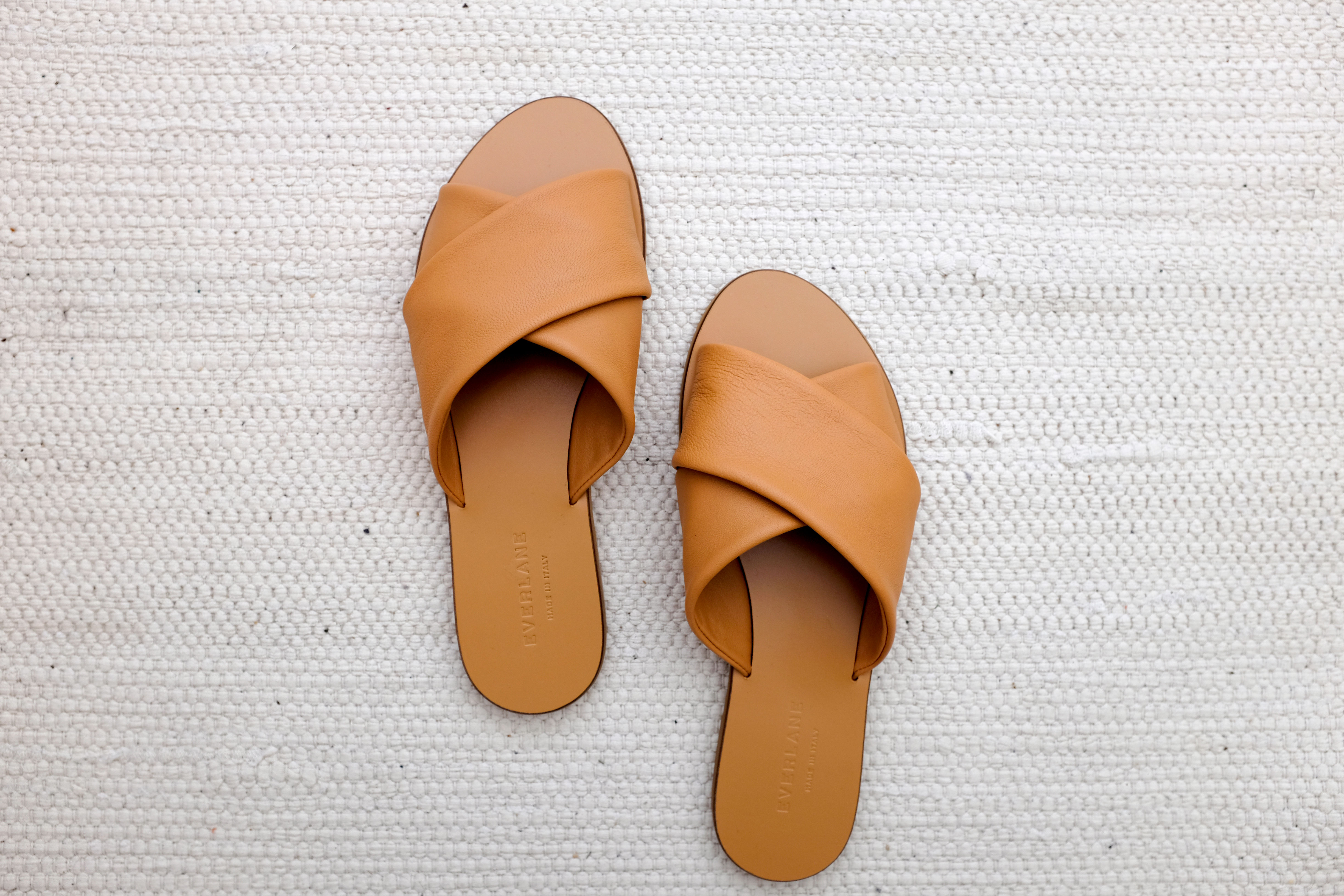Everlane on sale day slide