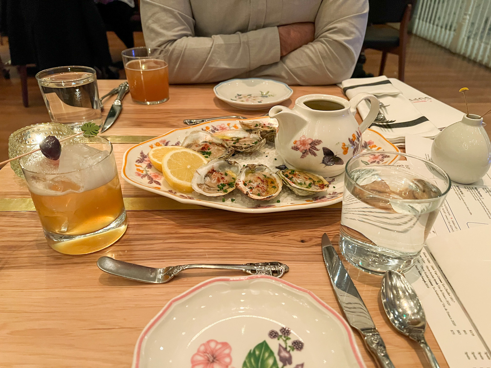 Supperlands tray of roasted oysters. There are six