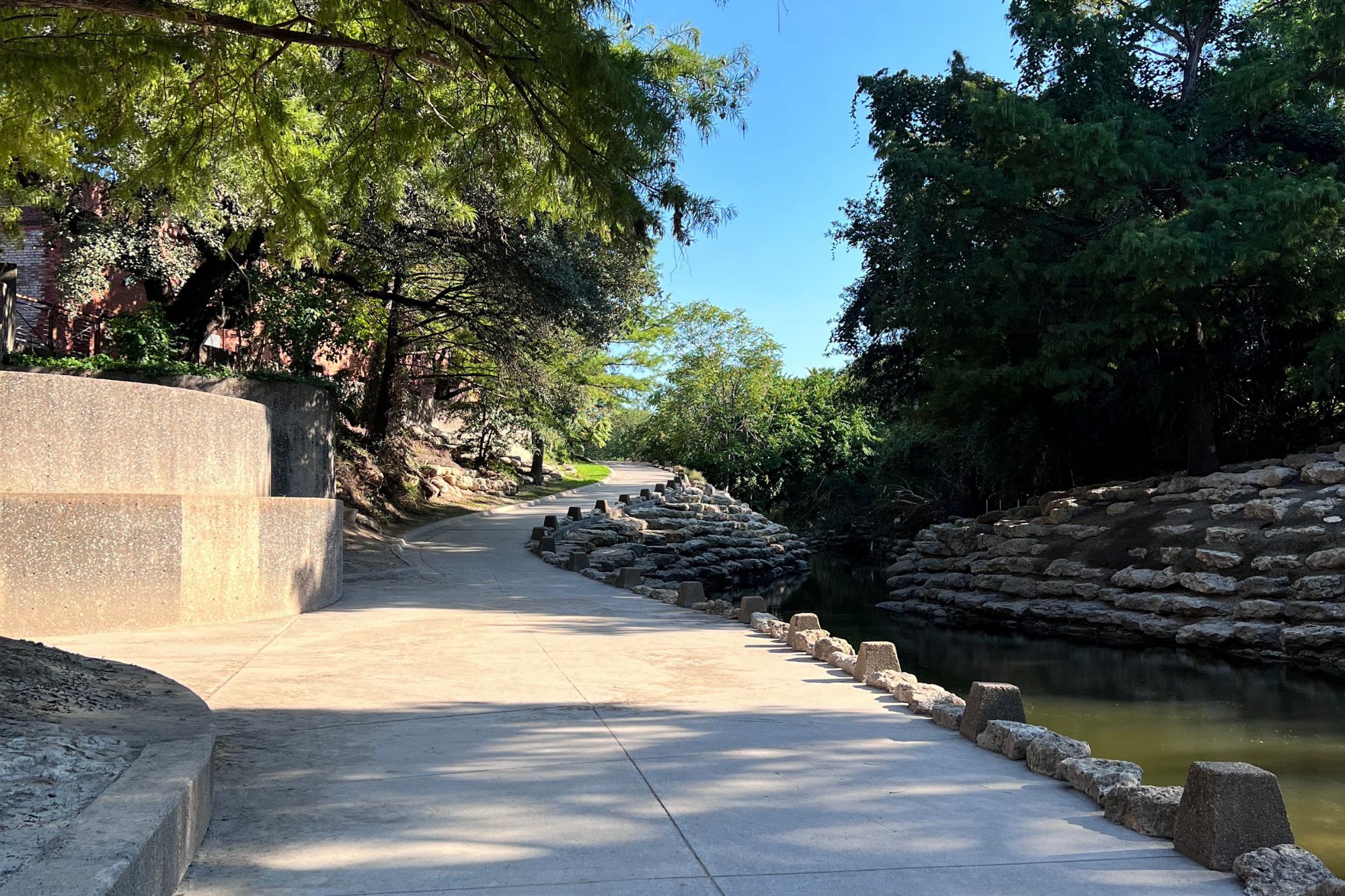 Saunders Park in Fort Worth