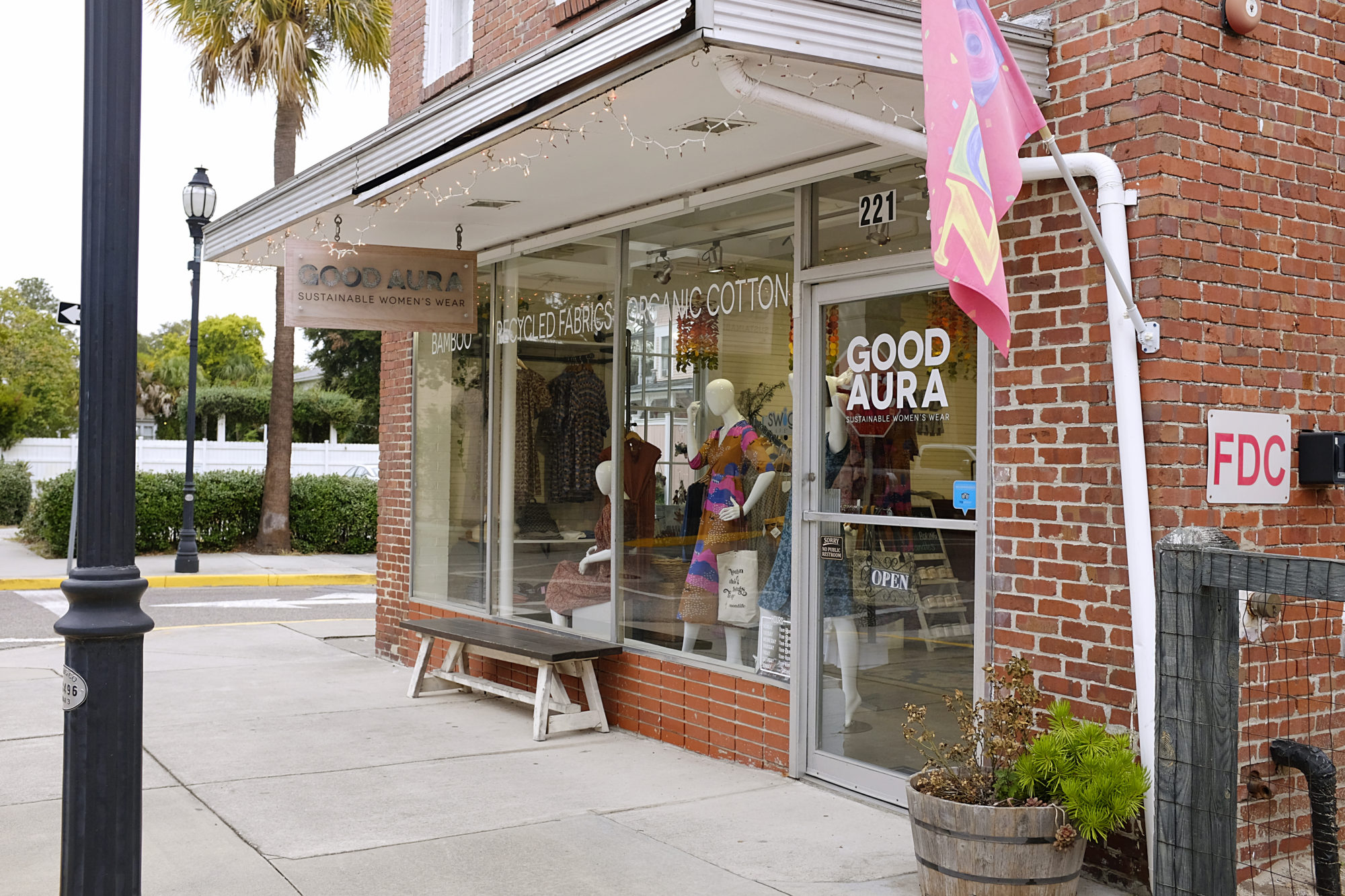 Exterior of Good Aura in Beaufort