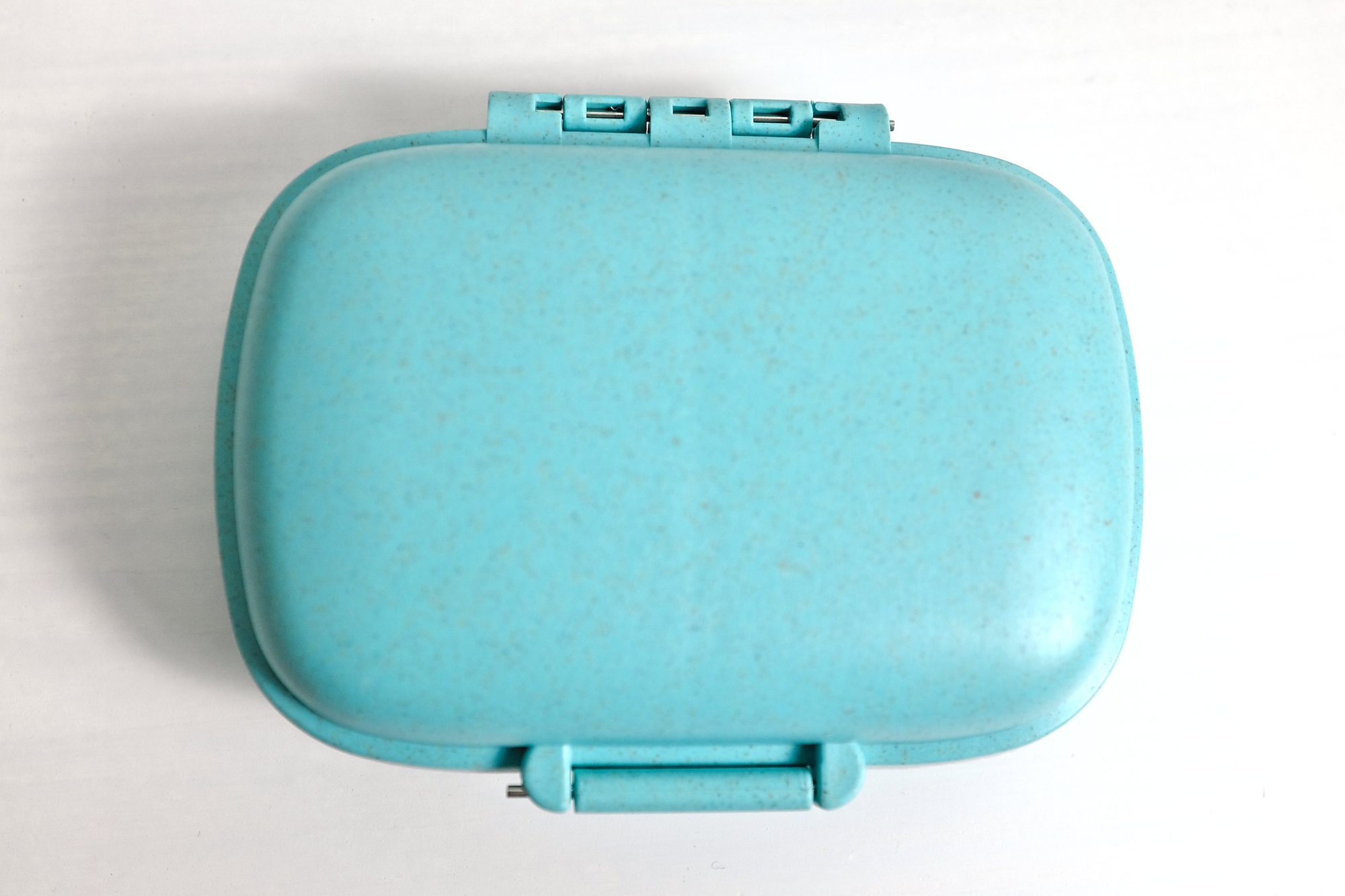 JUST LANDED: Our NEW Vintage - Tupperware U.S. & Canada