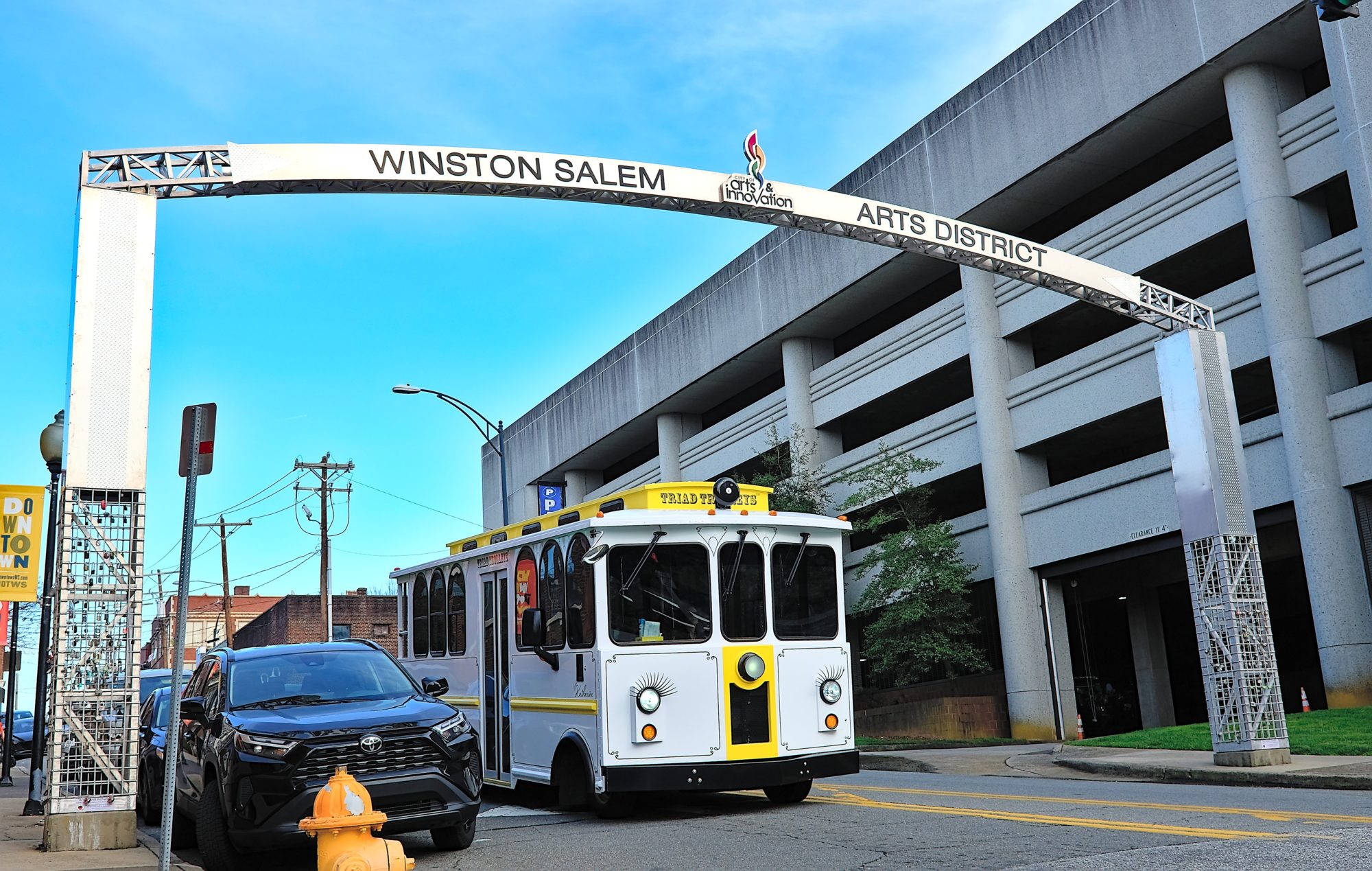 A sign indicating you are in Winston-Salem's Downtown Arts District