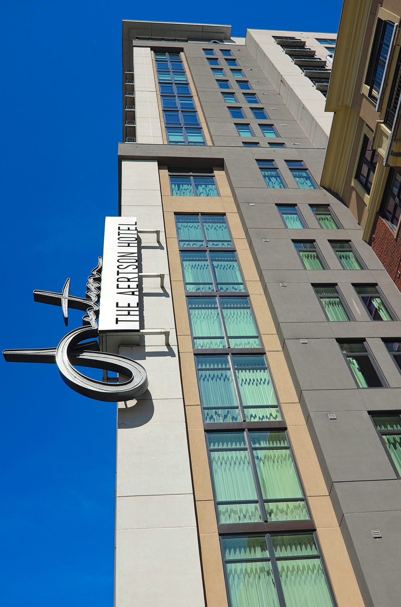 Exterior of the Aertson Hotel in Nashville