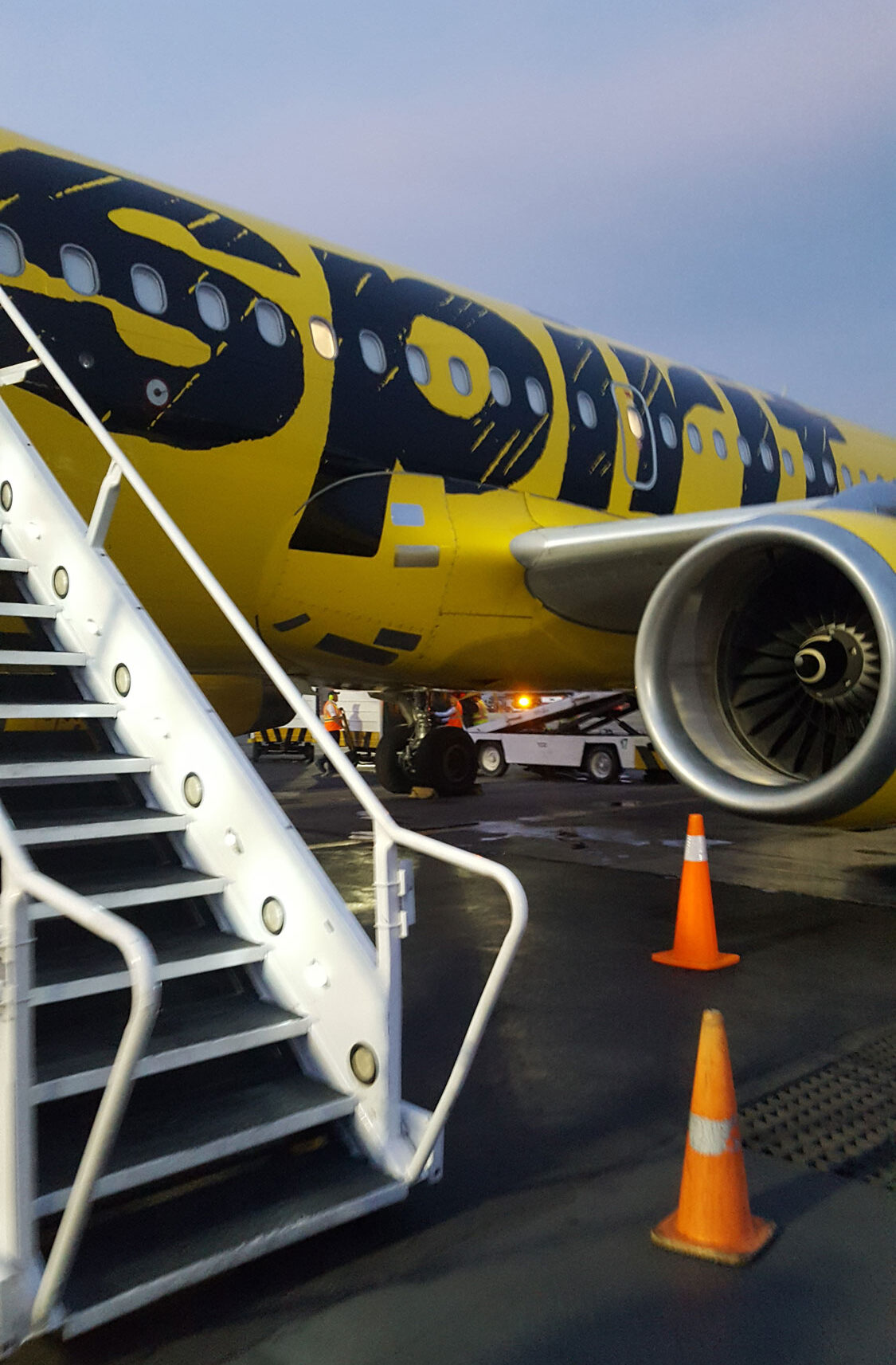 A Spirit flight at Rafael Núñez International Airport