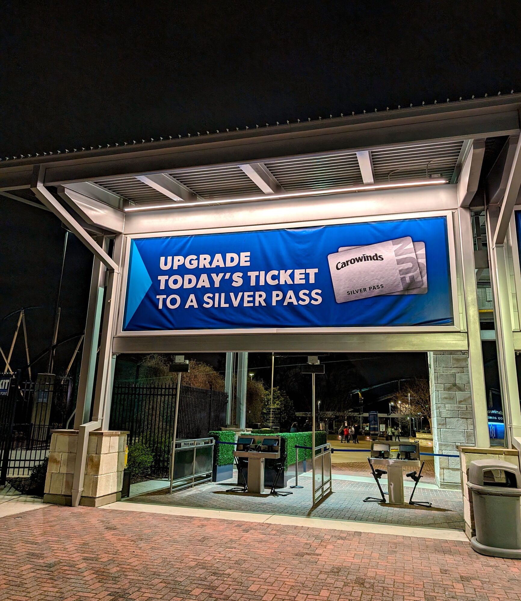 A sign advertising Carowinds Silver Pass