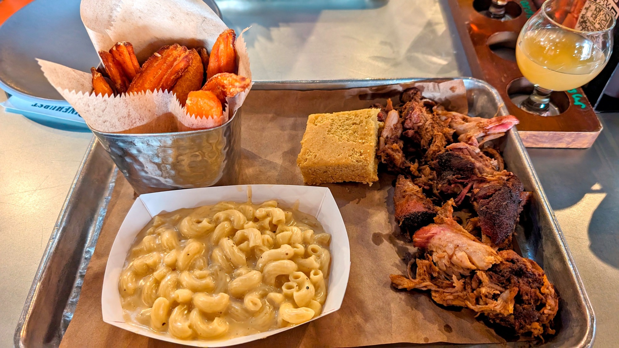 A tray of barbecue