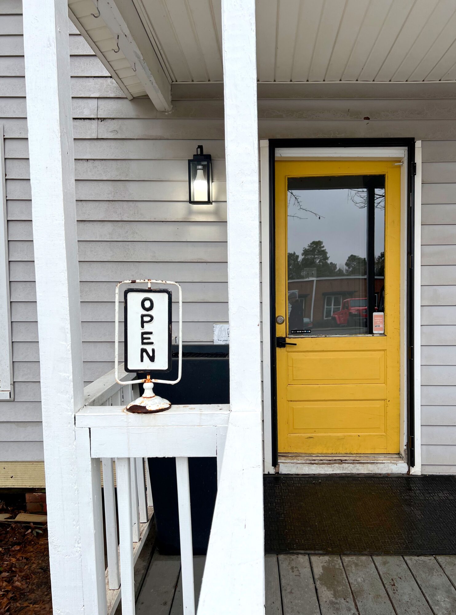 Exterior of a bakery in Waxhaw