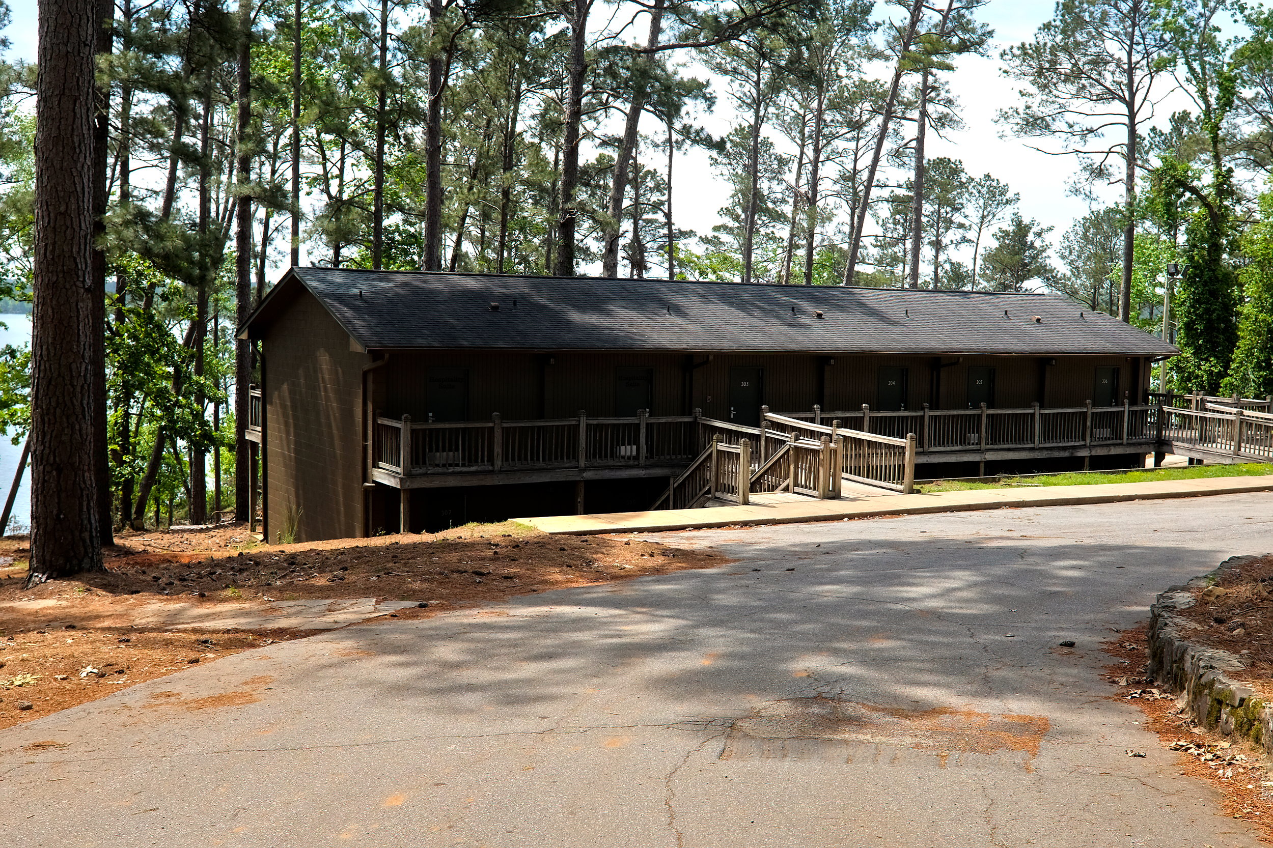 Lodgsing at Hickory Knob