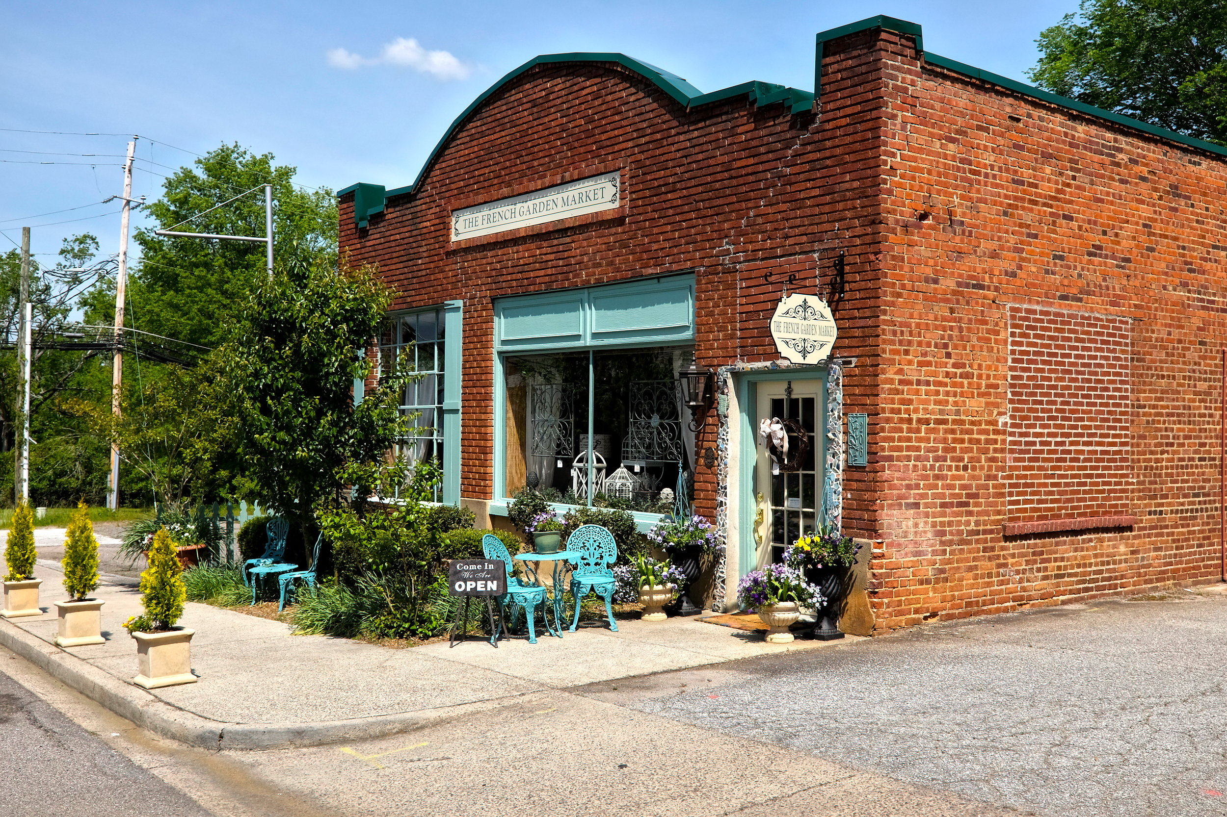 Exterior of The French Garden Market in Edgefield