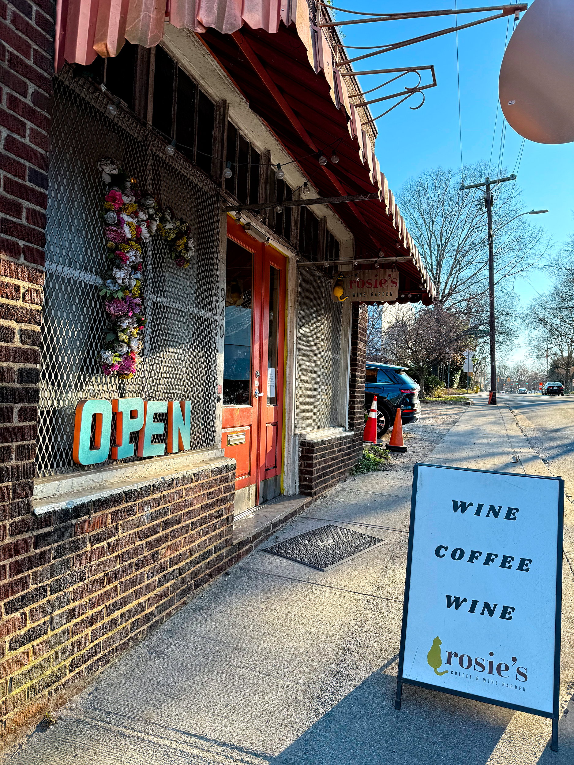 Entrance to Rosie's Coffee & Wine Garden