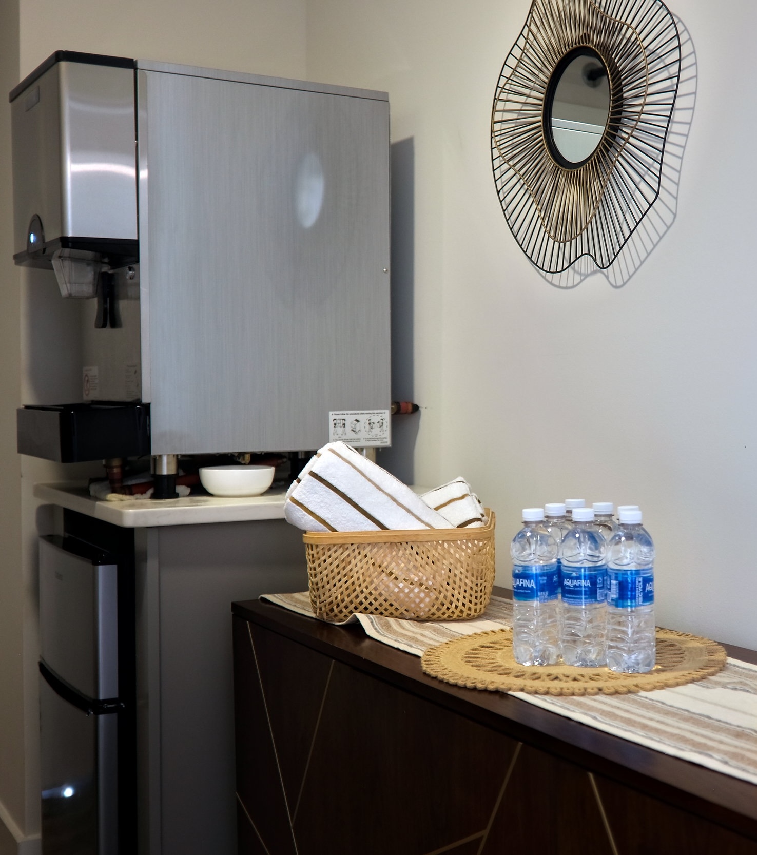 Extra towels, bottles of water, and an ice machine